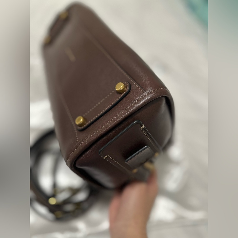Coach Rogue Bag 31 in Maple-Like New - Picture 6 of 15